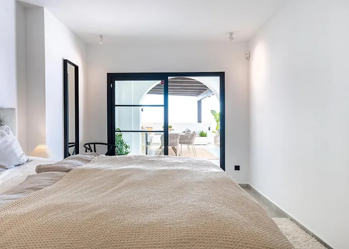 El Limonar * フエンヒロラ